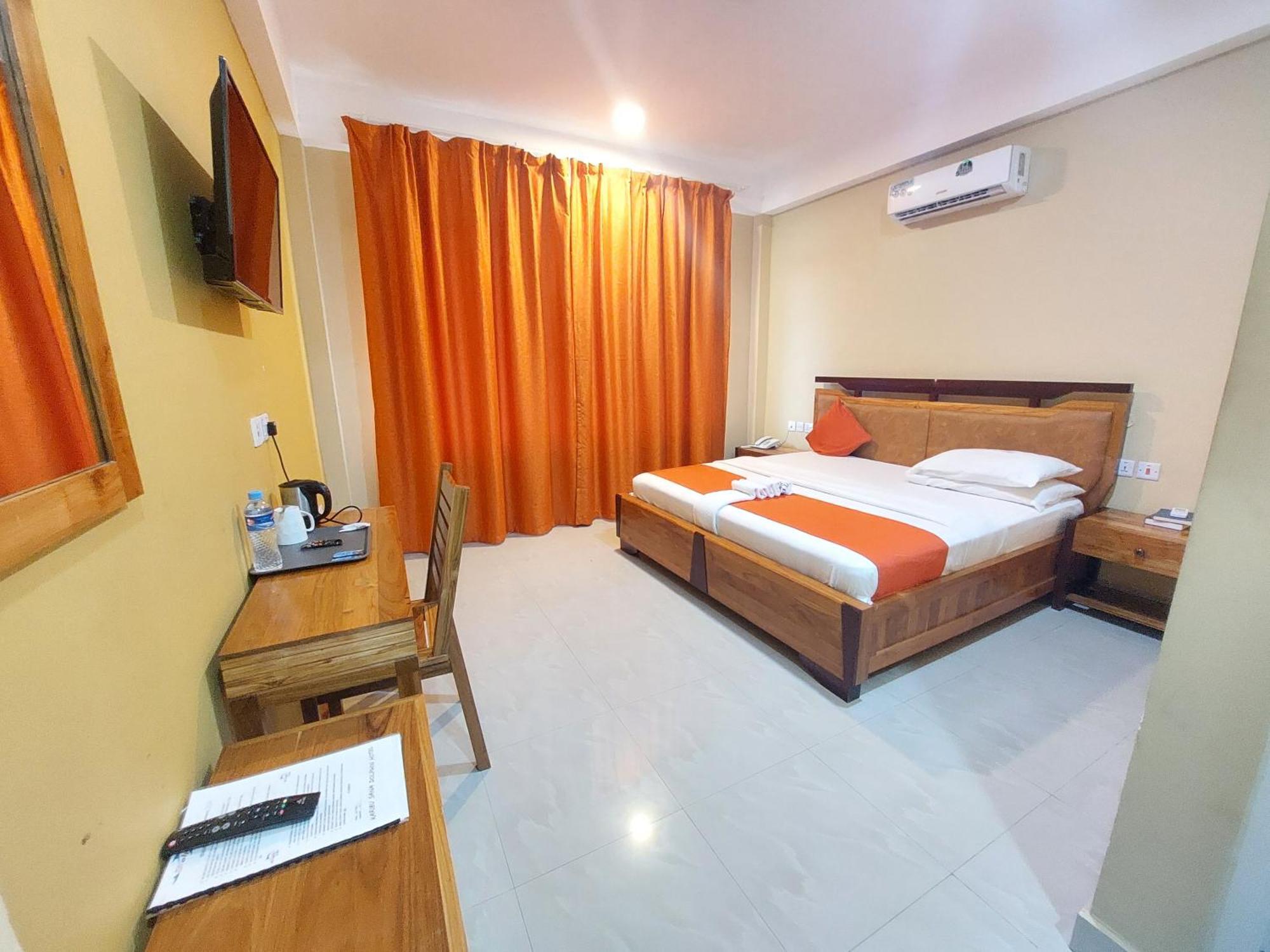 טאנגה Dolphin Hotel מראה חיצוני תמונה