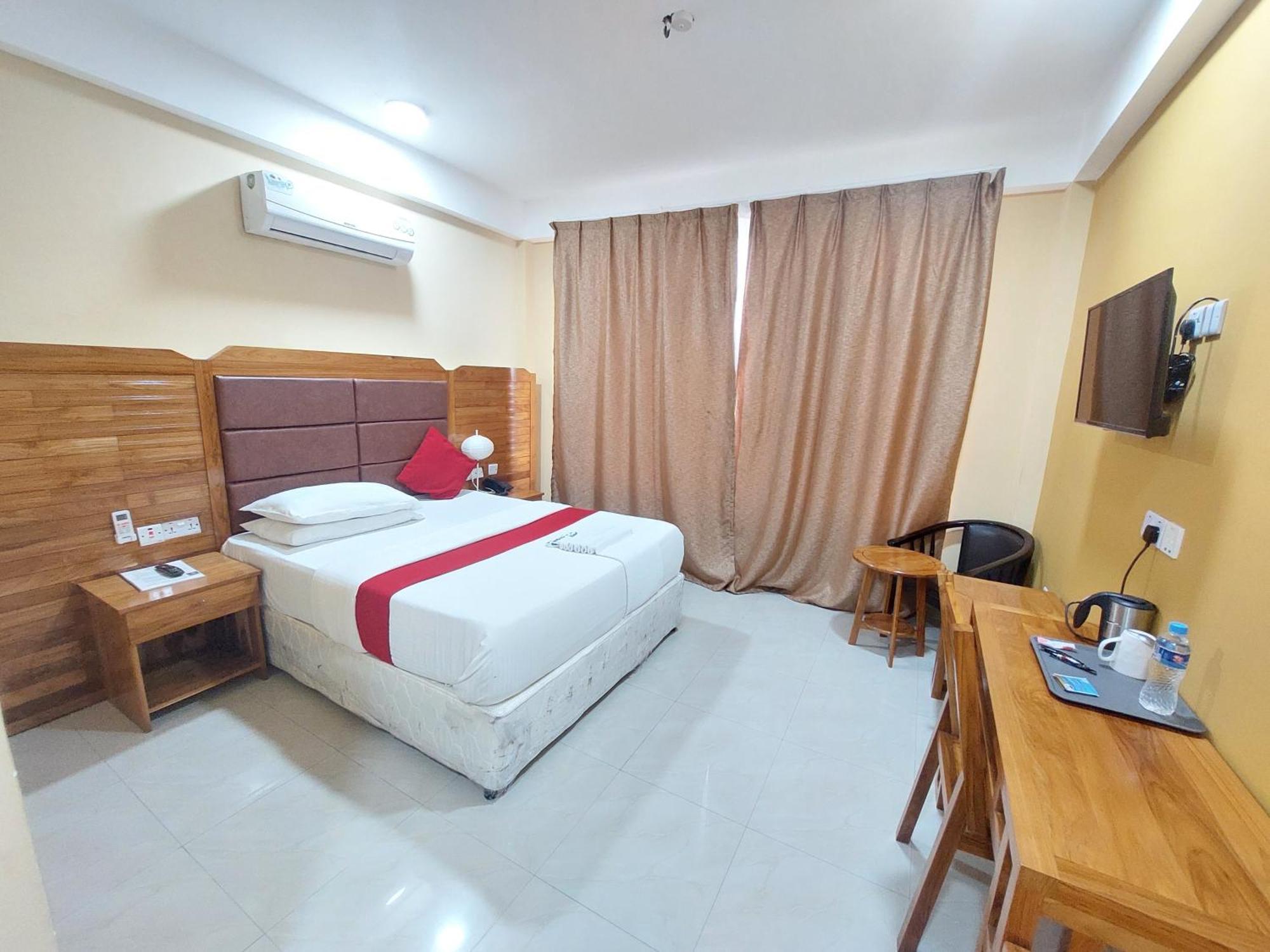 טאנגה Dolphin Hotel מראה חיצוני תמונה